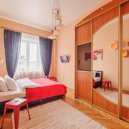 Metropol Apartment *